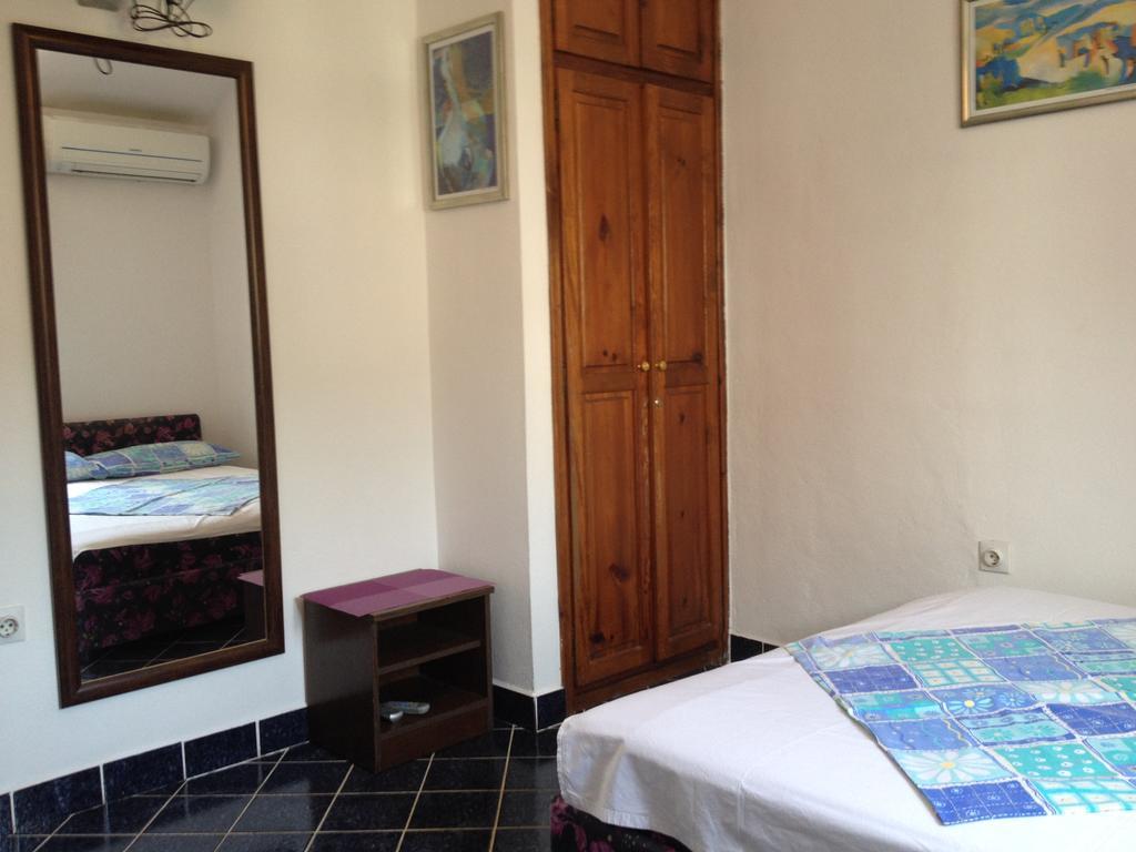 Apartments Holiday Budua Camera foto